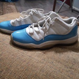 Retro y2k nike air jordan carolina blue - size 6y